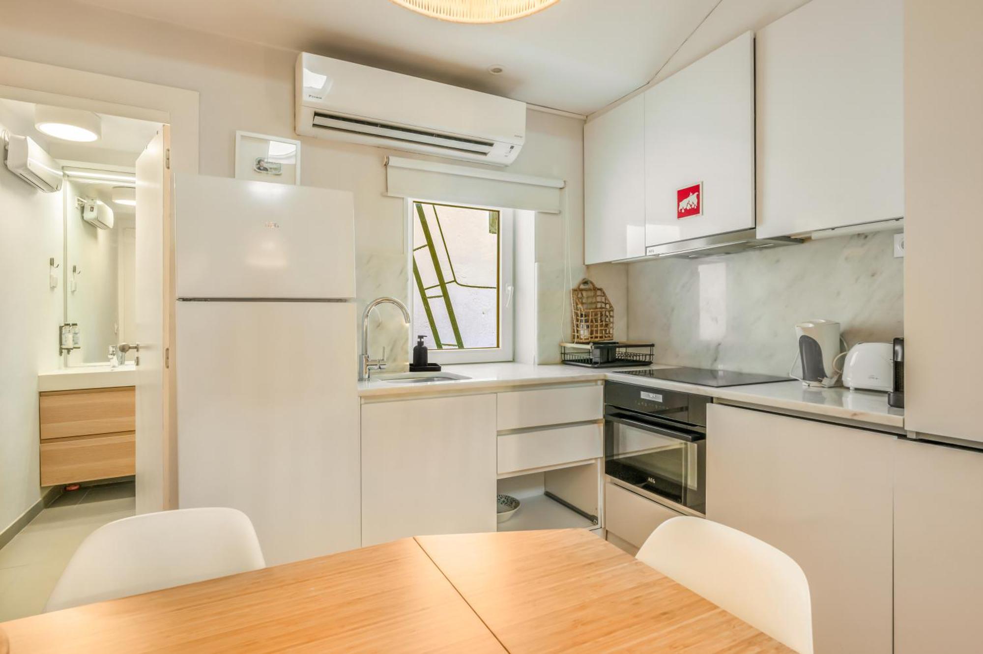 Bmyguest - Lisbon Inner Bairro Alto Экстерьер фото